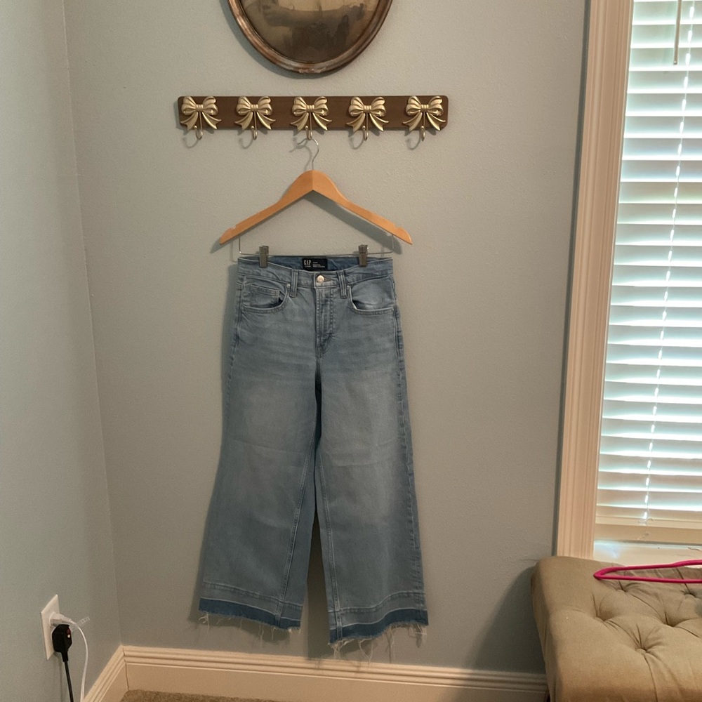 GAP Women's Light Blue Flare Jeans